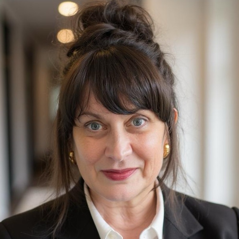 Meet your Posher, Carrie